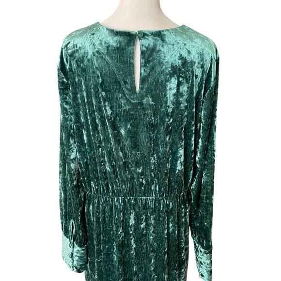 On 34th XL Midi Sheath Dress Green Crushed Velvet Long Sleeve Stretch - Picture 10 of 10